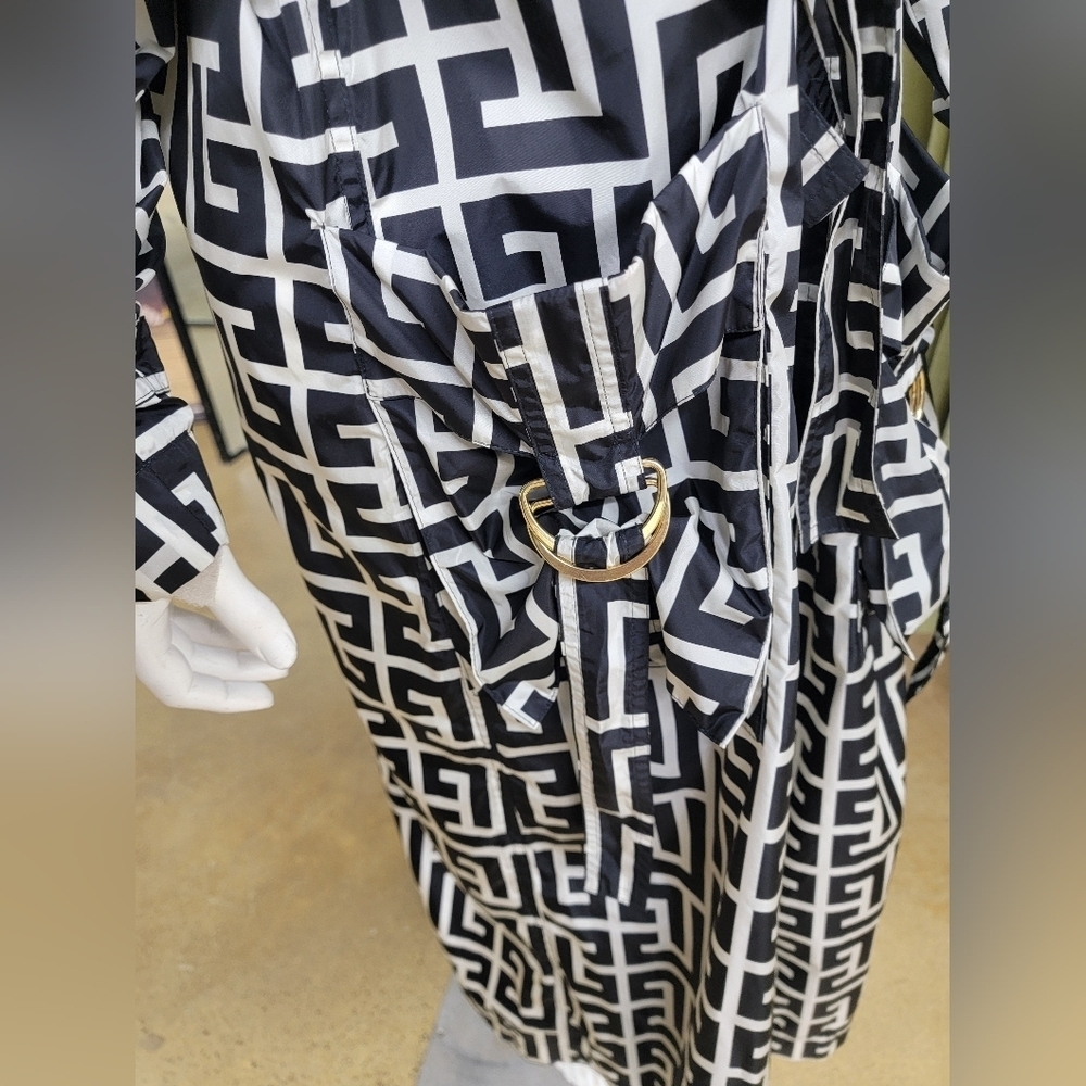 Balmain - Monogram Jacquard Pattern Trench Coat - Picture 6 of 11